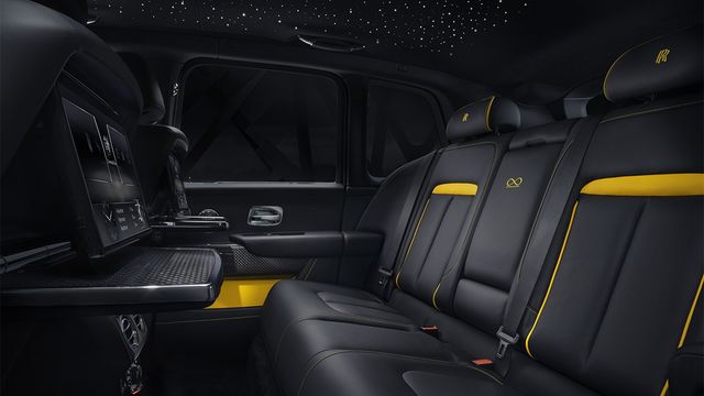 2023 Rolls-Royce Cullinan 6.75 V12 Black Badge  第5張相片