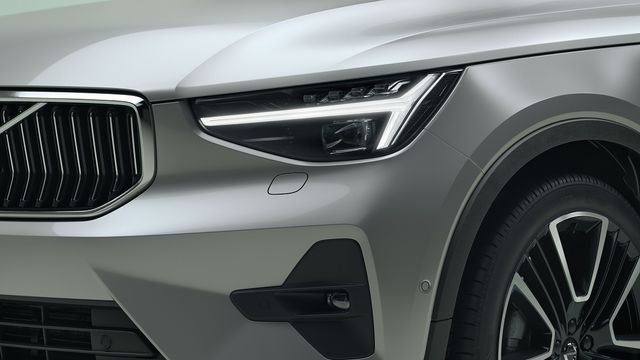 2023 Volvo XC40 T2  第4張相片
