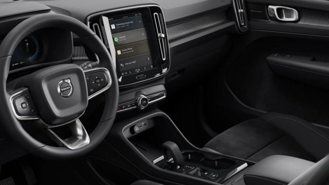 2023 Volvo XC40 T2  第7張相片