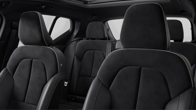2023 Volvo XC40 B4  第8張相片