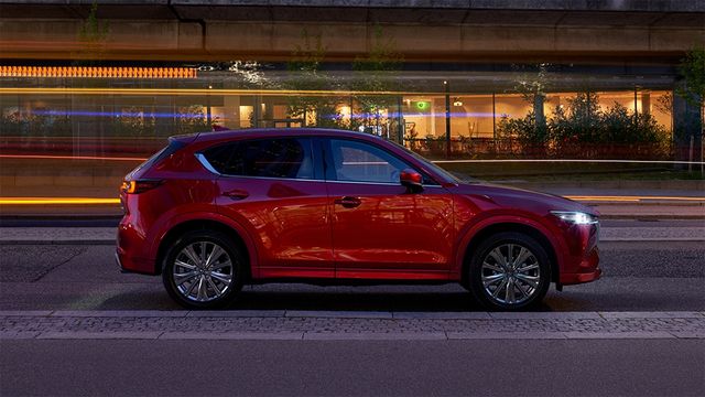 2023 Mazda CX-5 25T AWD Signature  第4張相片