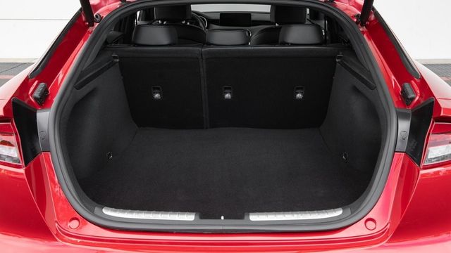 2023 Kia Stinger 2.0T EX  第9張相片