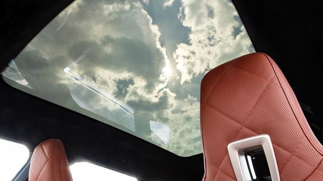 2023 BMW iX xDrive40旗艦版  第7張相片