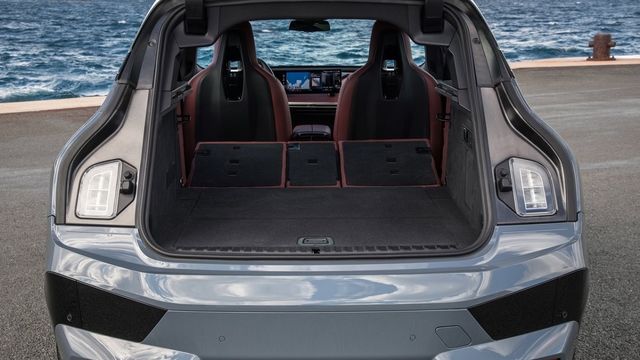 2023 BMW iX xDrive40旗艦版  第10張相片