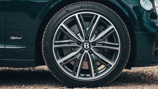 2023 Bentley Flying Spur Hybrid  第3張相片