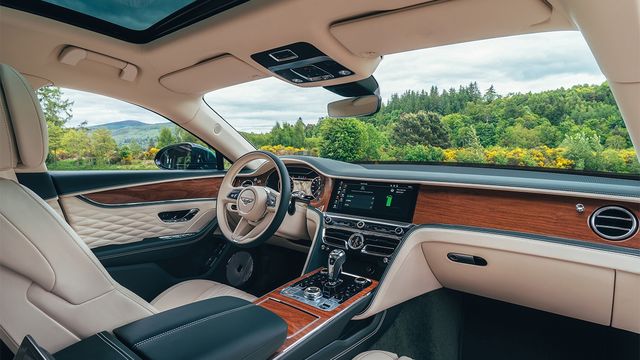 2023 Bentley Flying Spur Hybrid  第4張相片