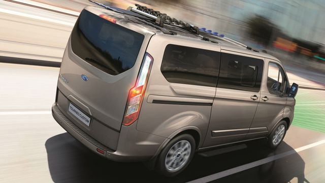 2022 Ford Tourneo Custom 九座Kombi  第2張相片