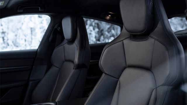 2023 Porsche Taycan 4 S  第9張相片