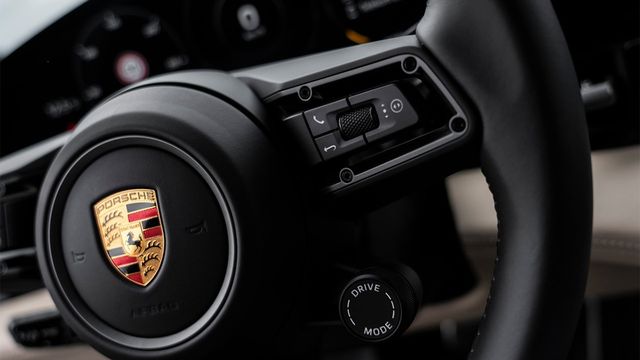2023 Porsche Taycan Turbo  第9張相片
