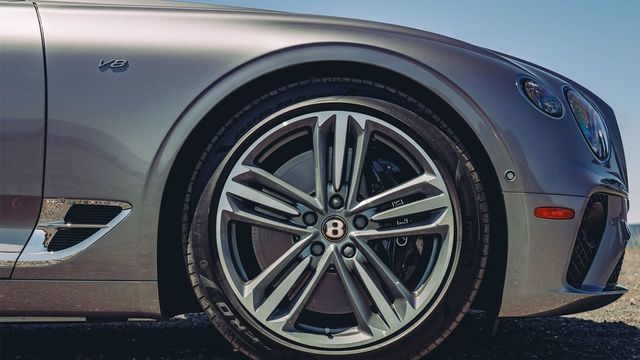 2023 Bentley Continental GT Convertible 4.0 V8  第5張相片