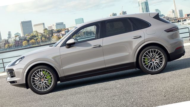 2023 Porsche Cayenne E-Hybrid Platinum Edition  第3張相片