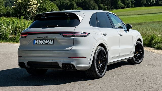 2023 Porsche Cayenne GTS  第2張相片