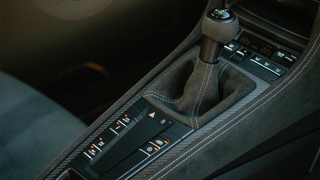 2023 Porsche Cayman GT4 RS  第8張相片