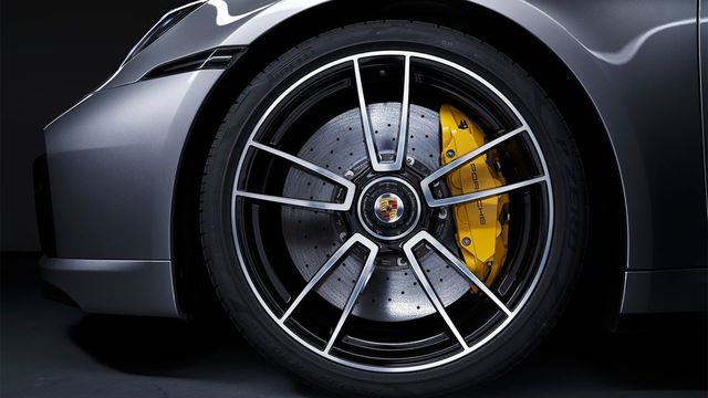 2023 Porsche 911 Turbo S Coupe  第4張相片