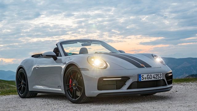 2023 Porsche 911 Carrera 4 GTS Cabriolet  第1張相片
