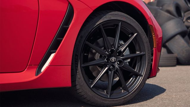 2023 Toyota GR86 2.4 6MT  第4張相片