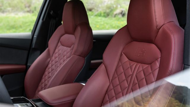 2023 Audi Q7 SQ7  第7張相片