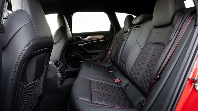 2023 Audi A6 Avant RS6  第9張相片