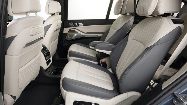 2023 BMW X7 xDrive40i  第10張相片