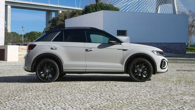 2023 Volkswagen T-ROC 330 TSI R-Line  Performance  第2張相片