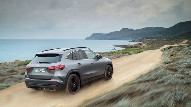 2023 M-Benz GLA 200  第4張相片