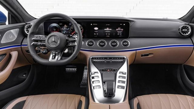 2023 M-Benz AMG GT 4-Door Coupe 43 4MATIC+  第6張相片
