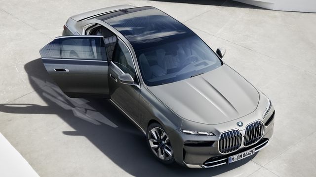 2023 BMW i7 xDrive60 Luxury  第7張相片