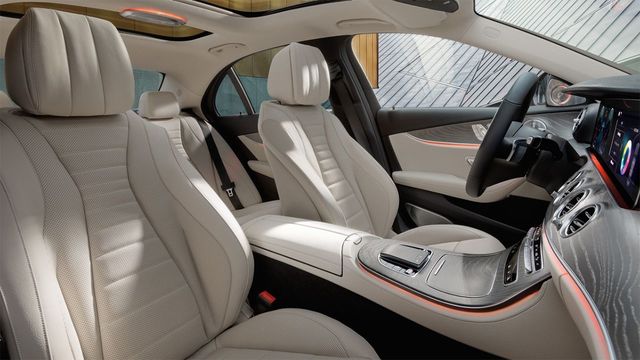 2023 M-Benz E-Class Sedan E300 Exclusive  第8張相片
