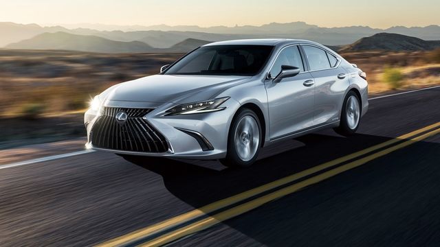 2023 Lexus ES 300h尊榮版  第2張相片