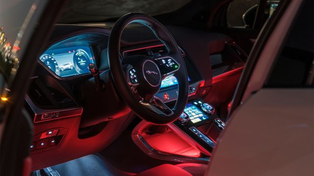 2023 Jaguar I-Pace EV400 S黑魂進階版  第7張相片