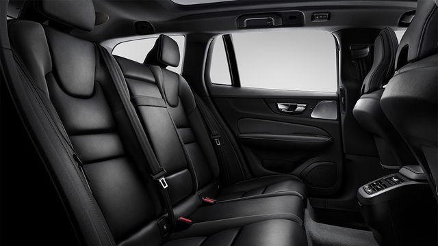 2023 Volvo V60 Ultimate B5 AWD  第10張相片