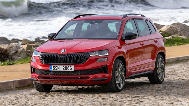 2023 Skoda Karoq 1.5 TSI新玉山版  第1張相片