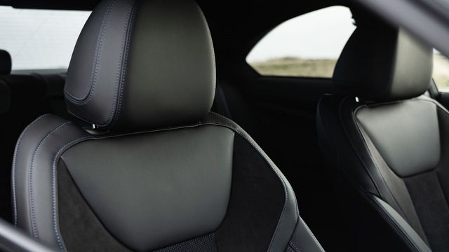 2023 BMW 2-Series 220i M Sport  第7張相片