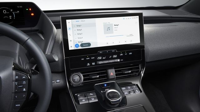 2023 Subaru Solterra AWD  第9張相片
