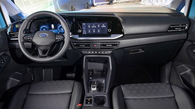 2023 Ford Tourneo Connect 2.0玩樂版  第7張相片