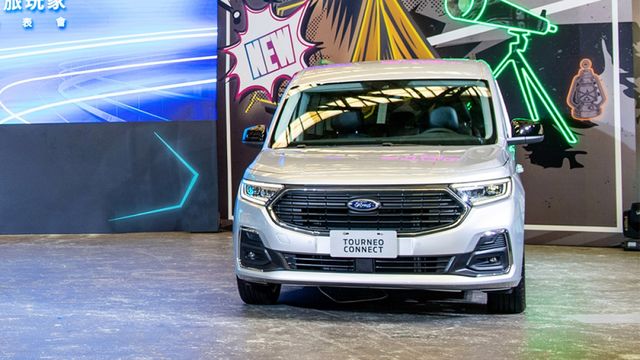2023 Ford Tourneo Connect 2.0玩咖版  第6張相片