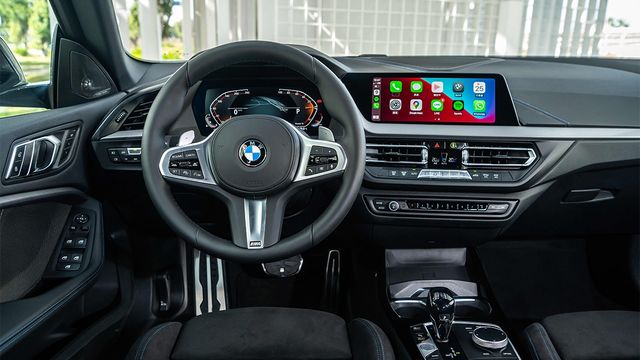 2023 BMW 1-Series 120i Edition M  第2張相片