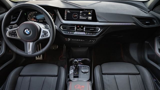 2023 BMW 1-Series 128ti  第7張相片