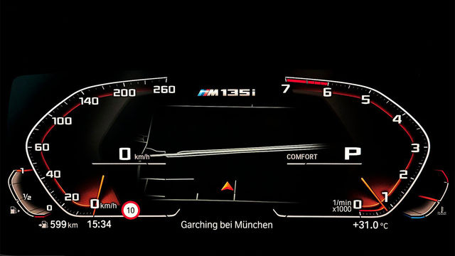2023 BMW 1-Series M135i xDrive  第6張相片