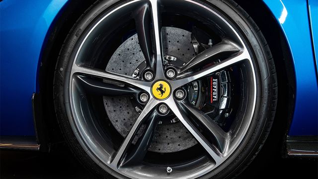 2023 Ferrari 296 GTS V6 Hybrid  第6張相片