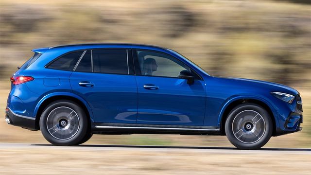 2023 M-Benz GLC 300 4MATIC  第3張相片