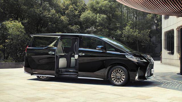 2023 Lexus LM 300h四人座  第2張相片