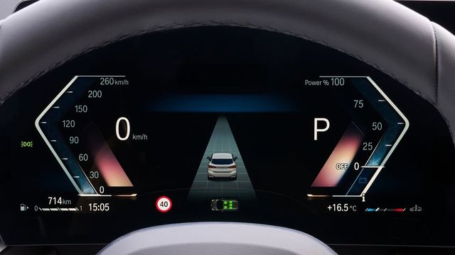 2023 BMW 2-Series Active Tourer 220i  第5張相片