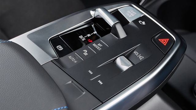 2023 BMW 2-Series Active Tourer 220i  第6張相片