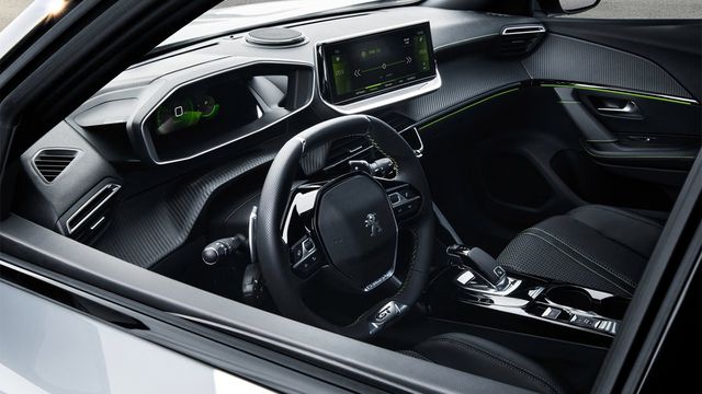 2023 Peugeot 2008 1.2 GT  第6張相片