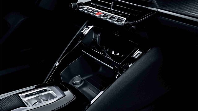 2023 Peugeot e-2008 GT Pack Cielo  第7張相片