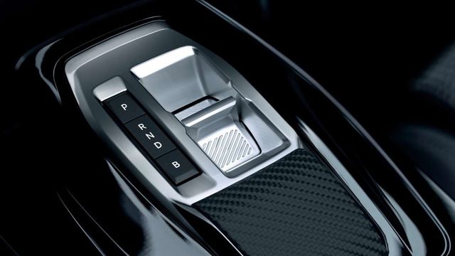 2023 Peugeot e-2008 GT Pack Cielo  第8張相片