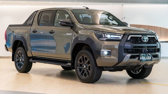 2023 Toyota Hilux 2.8  第1張相片