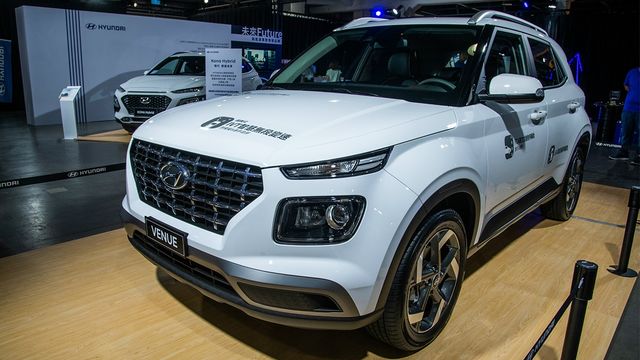2023 Hyundai Venue GLA  第8張相片