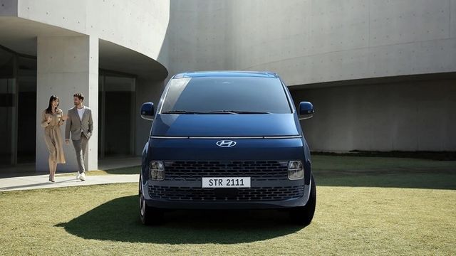2023 Hyundai Staria GLD-B  第3張相片